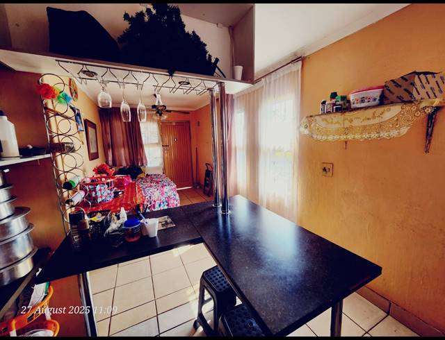 3 BEDROOM HOUSE FOR SALE IN HOWICK WEST